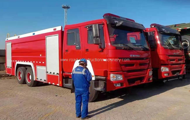 Laatste bedrijfscasus over DRC - 2 Eenheden SINOTRUK 371hp Brandbestrijdingsvrachtwagens